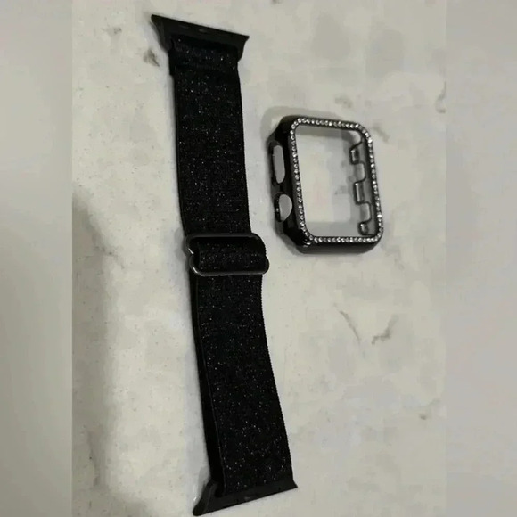 Apple Watch Case/Band Black with Adjustable Strap - Picture 5 of 5